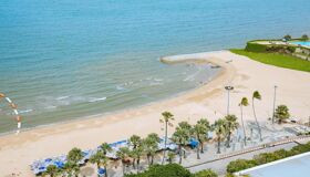 Amari Pattaya Hotel Beach