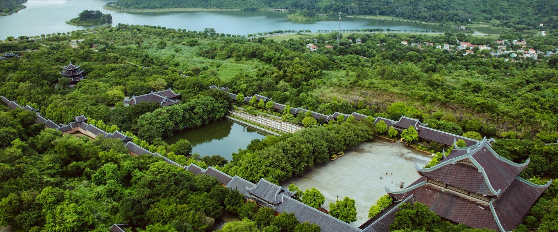 Experience Vietnam’s culture with guided tours