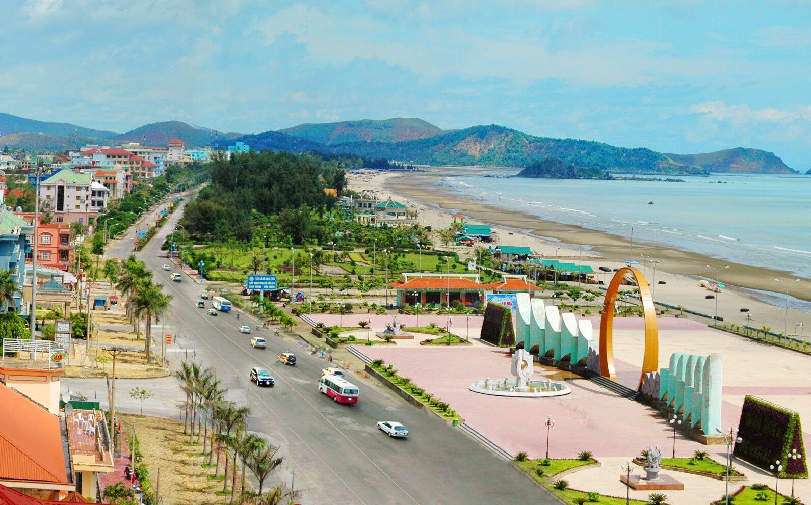 Capture the relaxed beauty of Vung Tau’s seaside