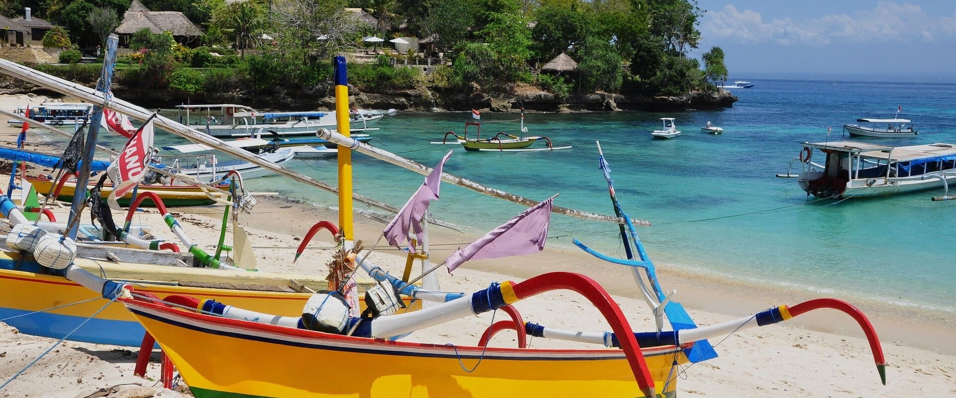 Start your journey with Bali’s scenic glow