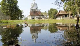 Battambang Buddhist Statue