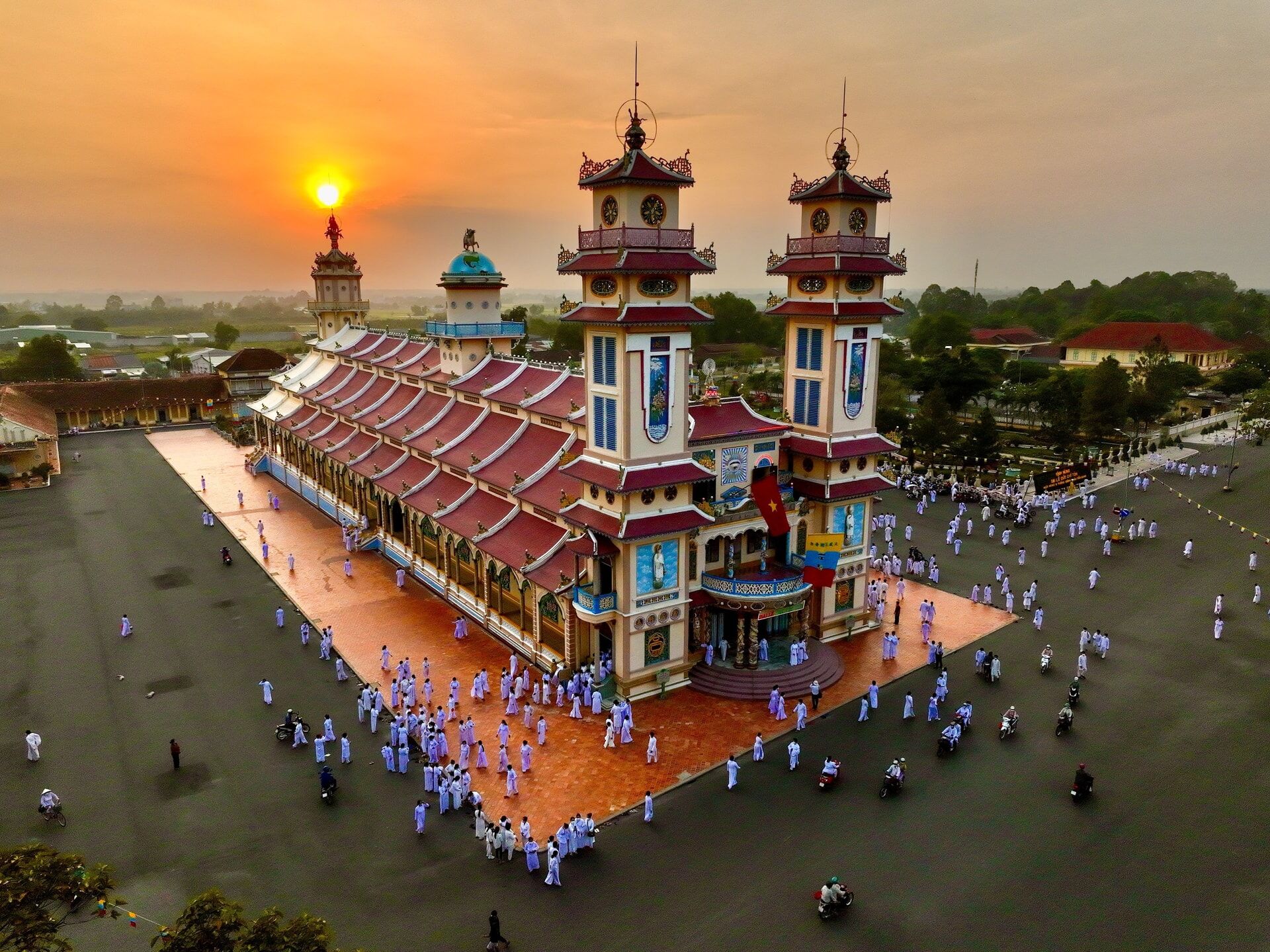 Cao Dai Temple Exterior
