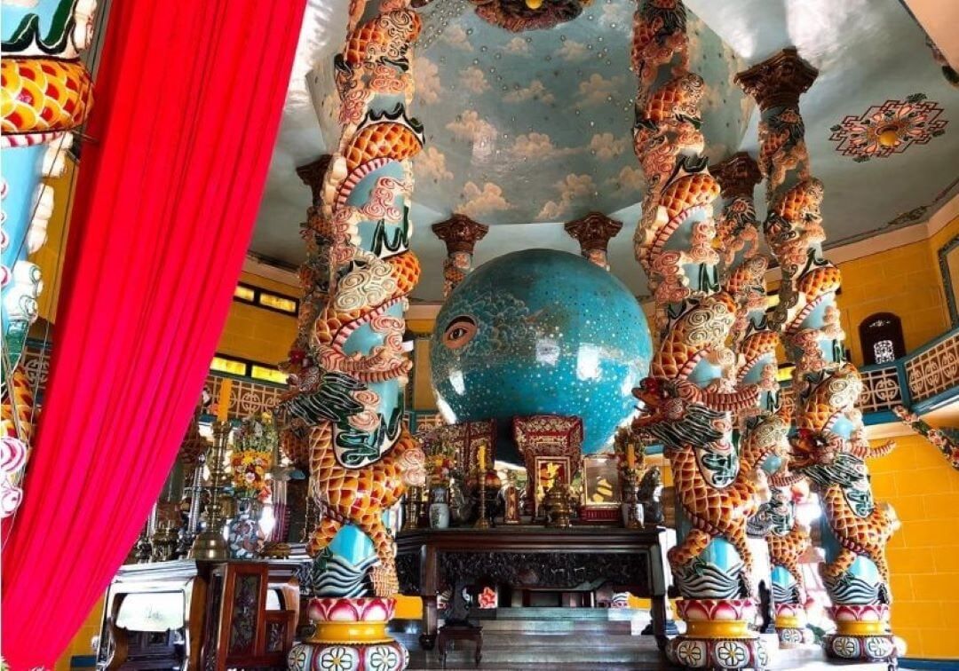 Immerse in Cao Dai’s colorful religious vibe