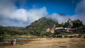 Chiang Khong Boat on Mekong