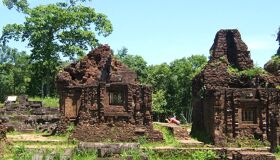 My Son Sanctuary and Tourists