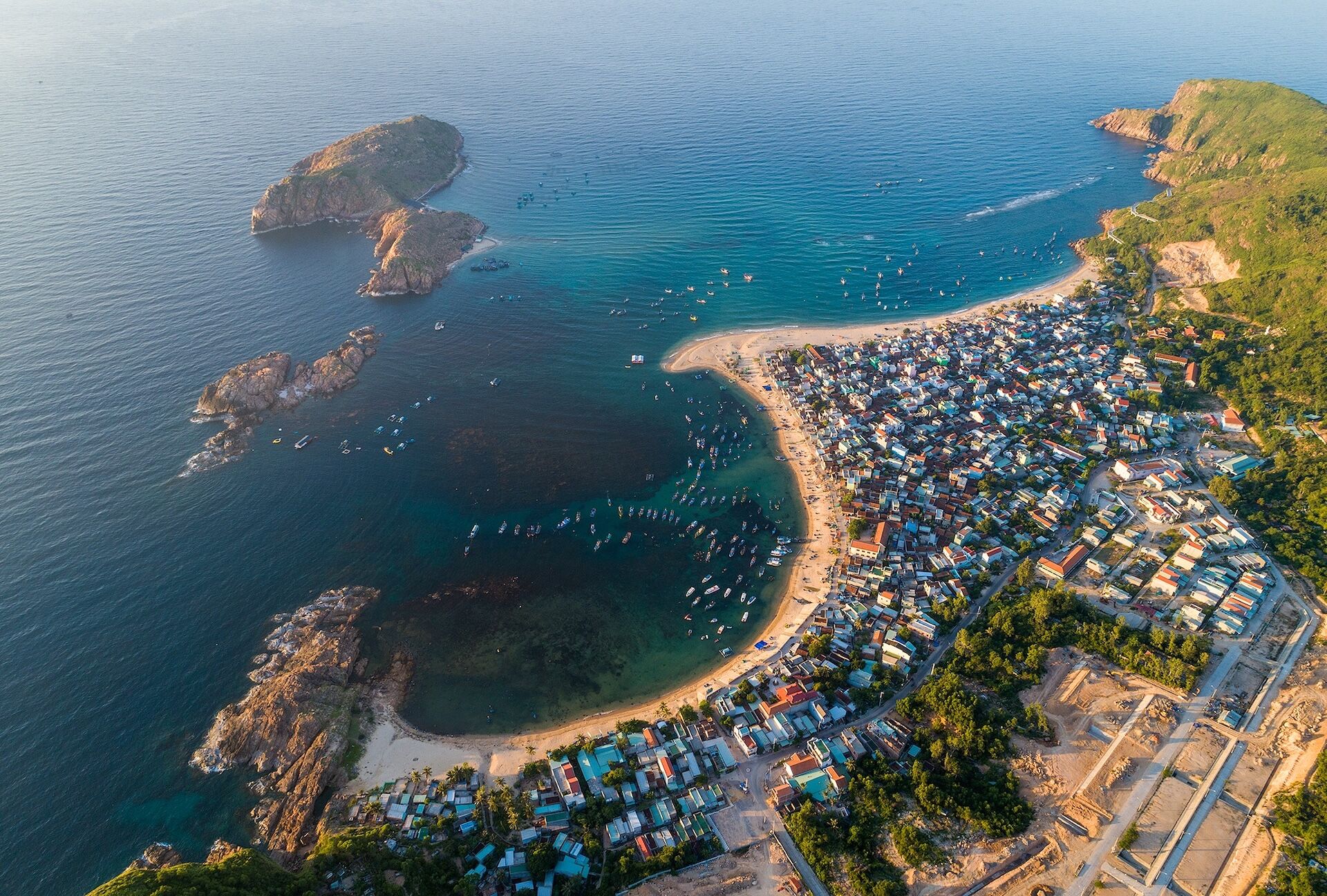 Photograph the stunning dawn at Quy Nhon’s beaches