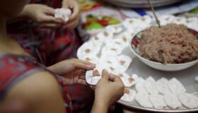 Dive into the flavorful charm of Hoi An Travel