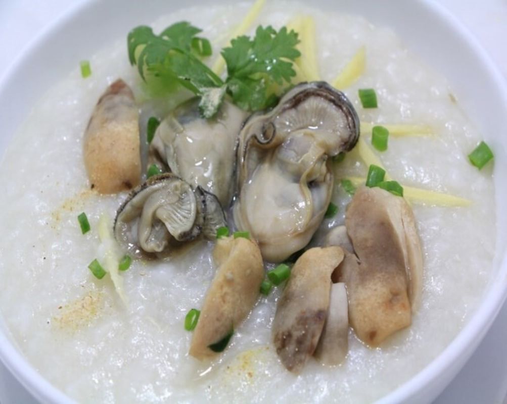 Photograph the coastal allure of Tuy Hoa’s cuisine