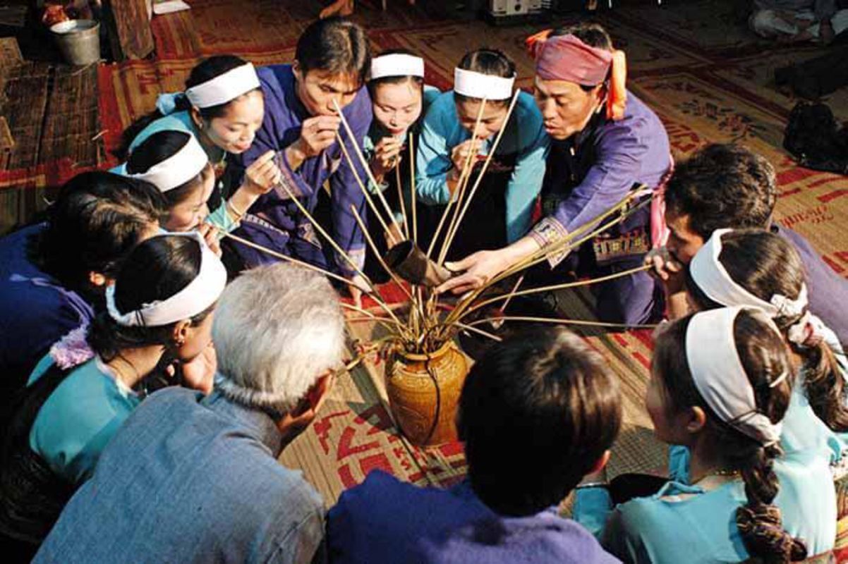 Start your Hoa Binh Travel with serene cultural vibes