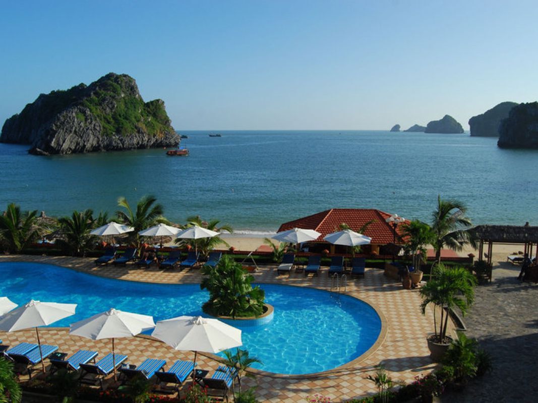 Dive into the adventurous charm of Cat Ba Travel
