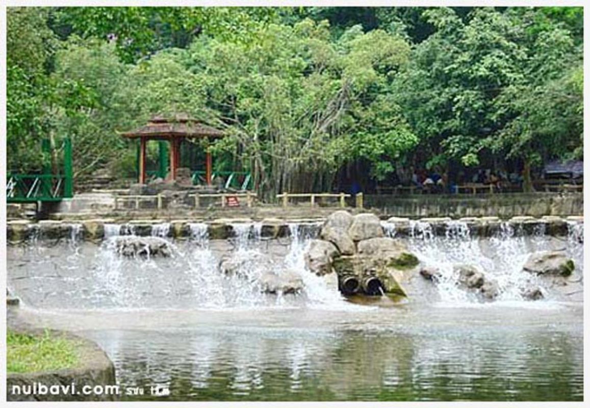 Dive into the rural charm of Hanoi Travel