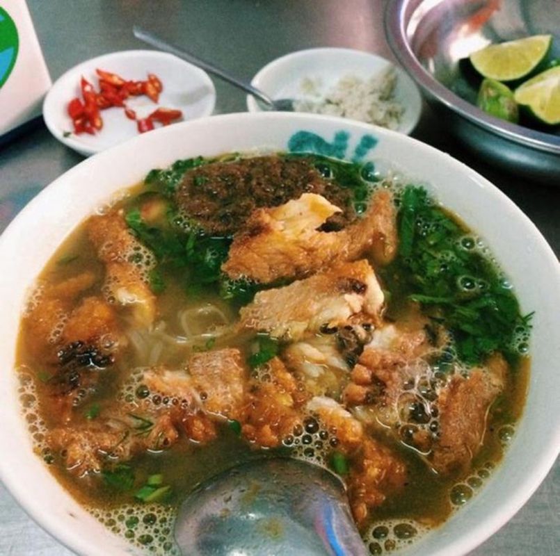 Quynh Coi Fish Noodle Soup