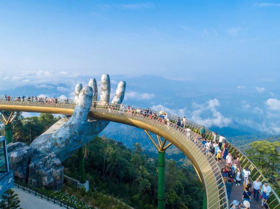 Dive into the mythical charm of Da Nang Travel