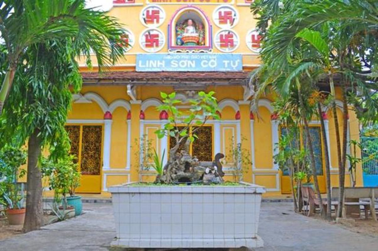 Experience Vung Tau Tours with sustainable exploration