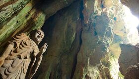 Da Nang City Travel Guide: Best Things to Do at Marble Mountains & Eco-Tours