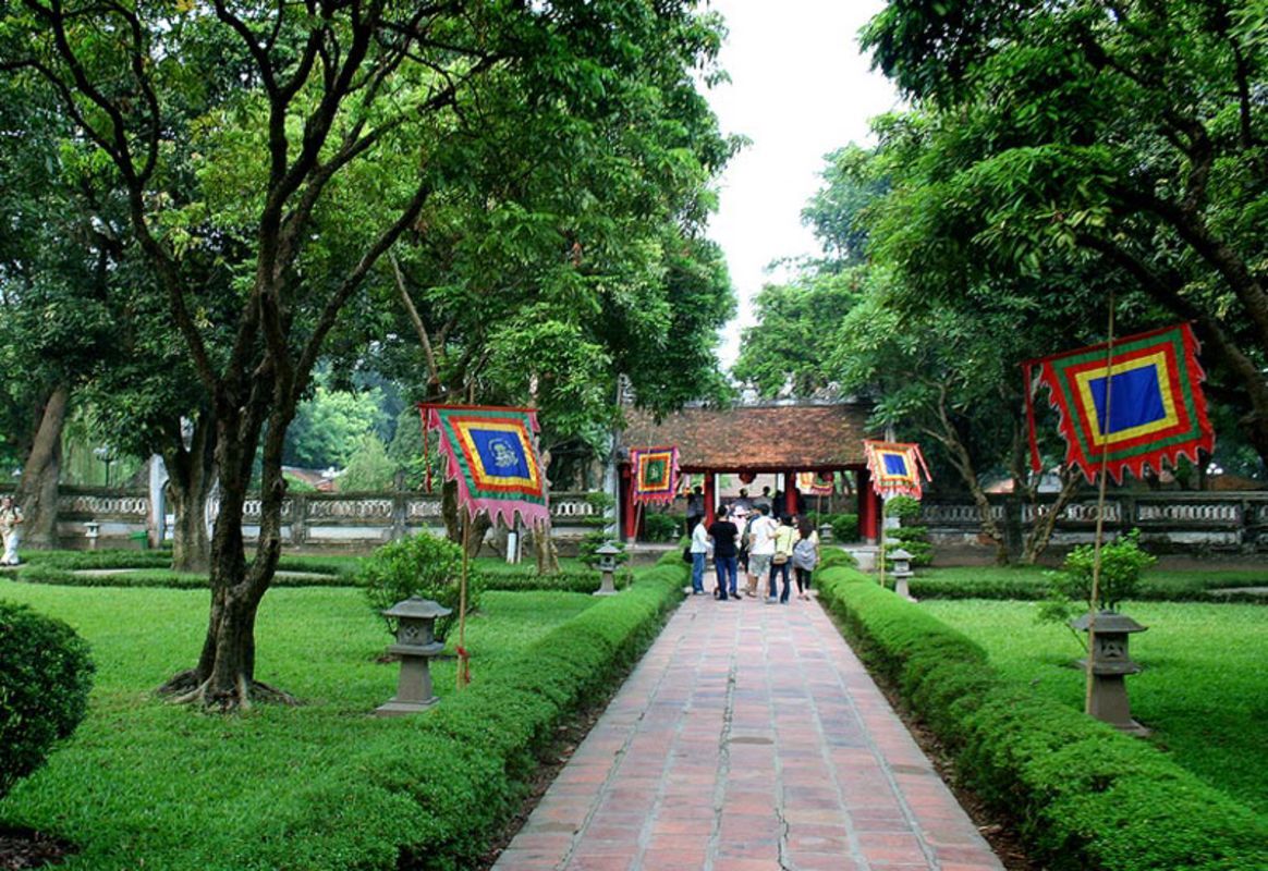 Photograph the serene allure of Hanoi’s heritage