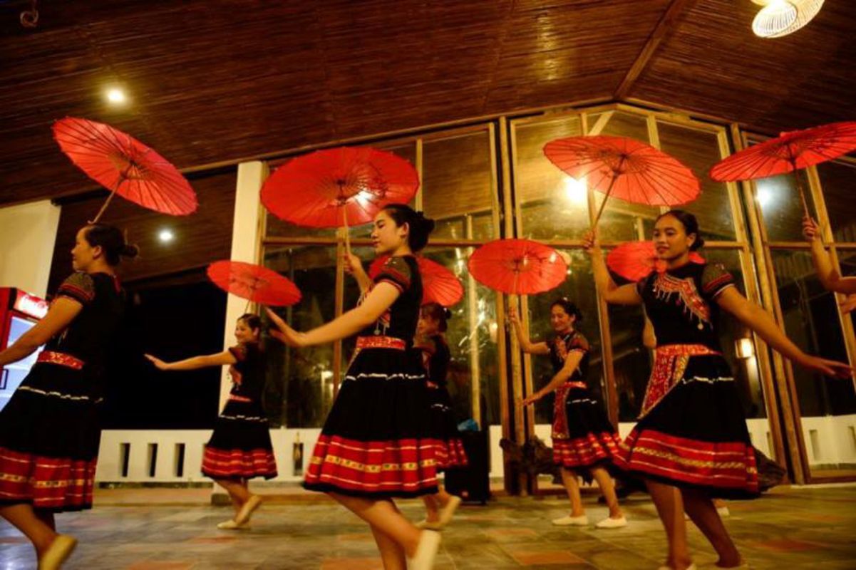 Hoa Binh - a destination of cultural tourism.