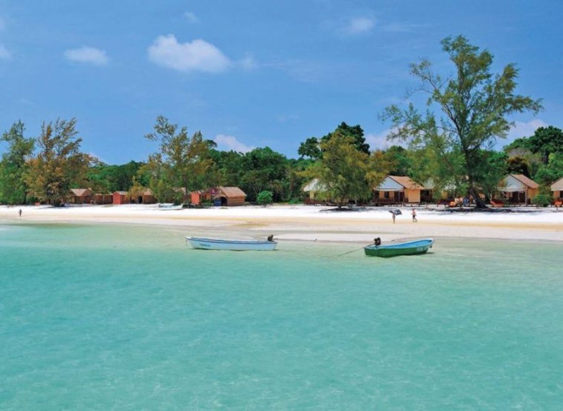 Experience Koh Yor Tours with sustainable adventures