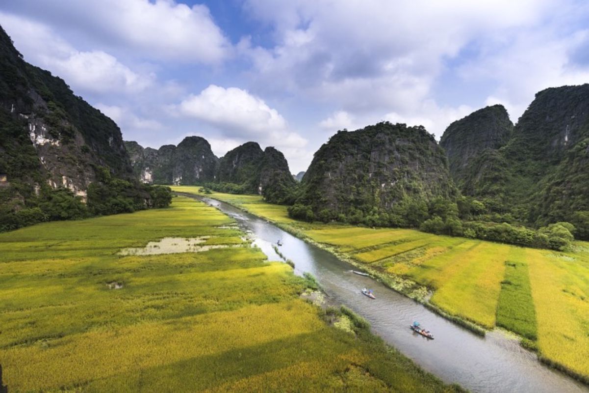 Start your Ninh Binh Travel with tranquil vistas