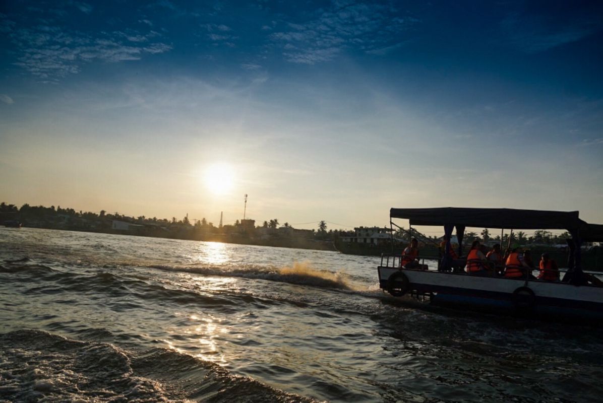 Photograph the serene allure of An Giang’s waterways