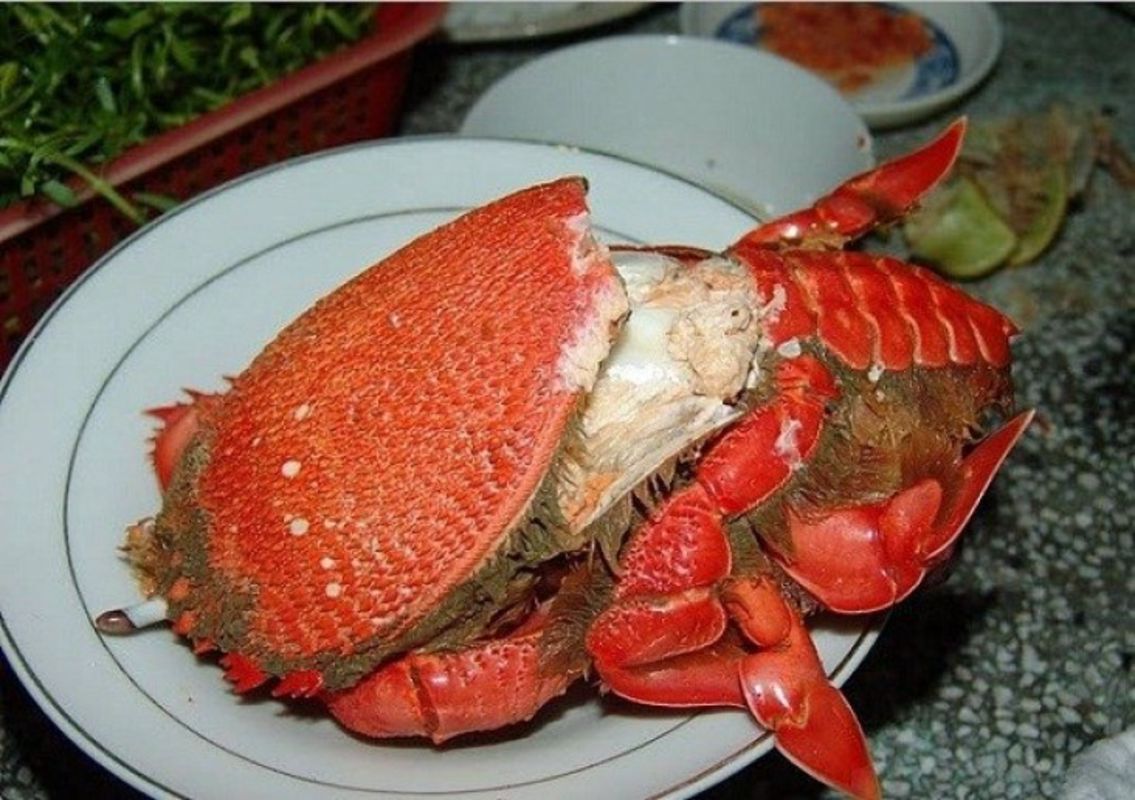 Huynh De crabs