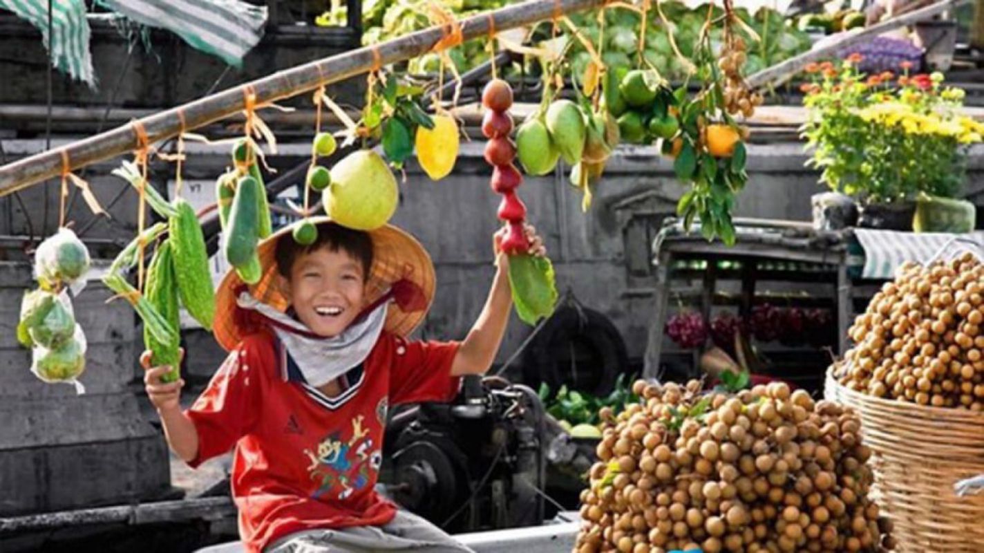 Capture the vibrant essence of Vinh Long’s dry season gem