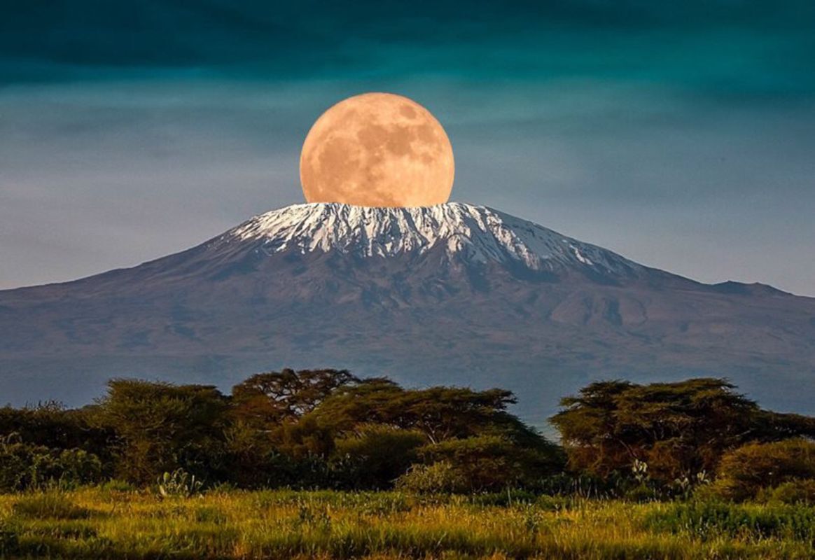 1. Kilimanjaro (Tanzania)