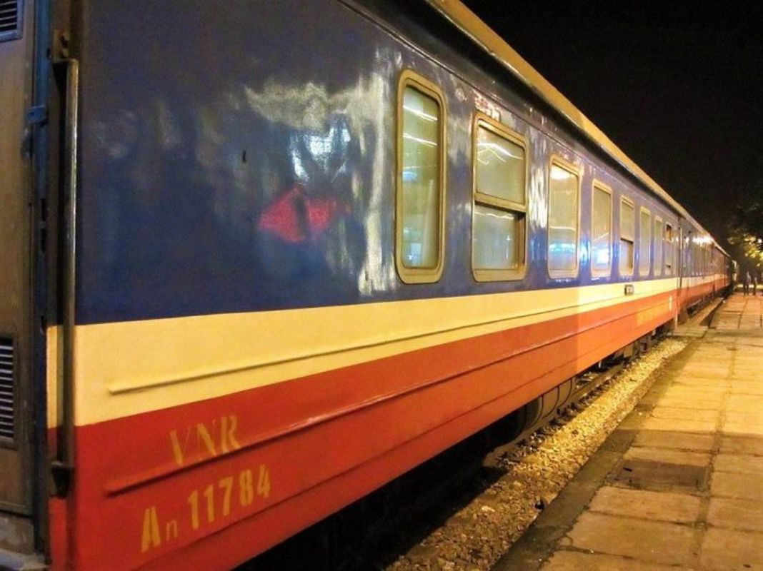 Traveling to Ha Tinh from Hanoi By Train
