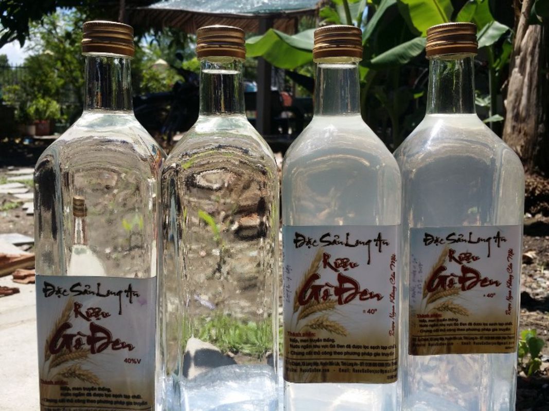 Go Den Wine - "Rượu đế Gò Đen"