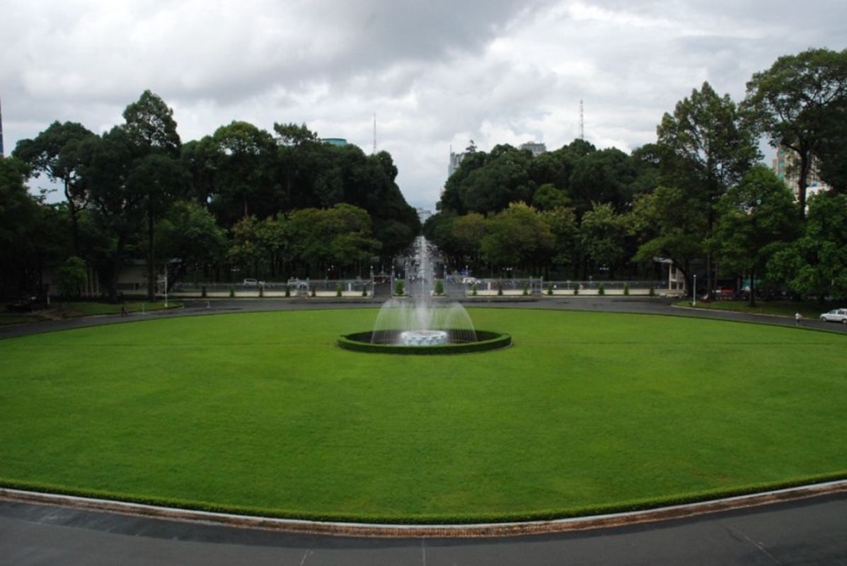 Experience Ho Chi Minh City Tours with sustainable exploration