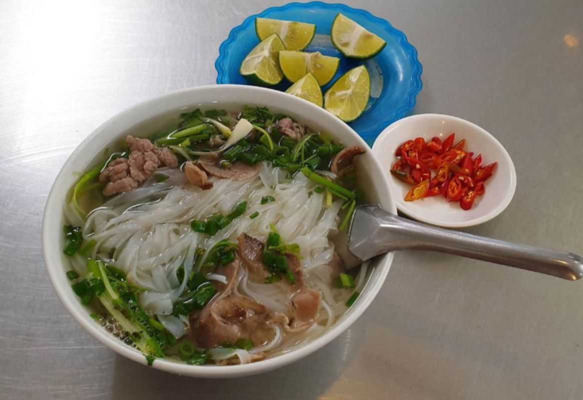 Learn Hanoi’s food heritage with expert insights