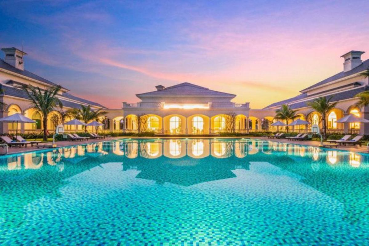 Dive into the serene luxury of Ha Tinh Travel