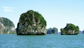 Start your Halong Bay Travel with tranquil vistas