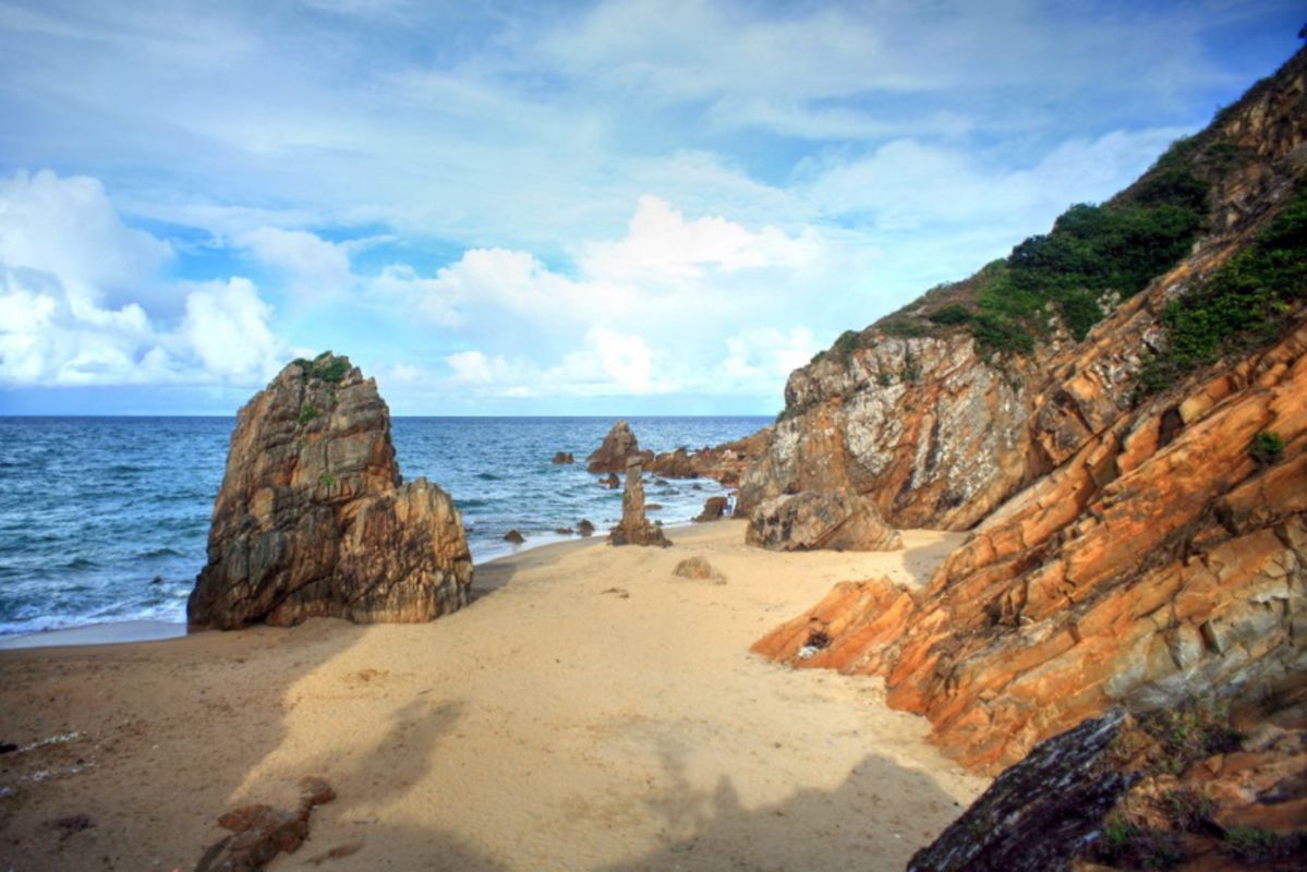 Start your Quang Binh Travel with serene vistas