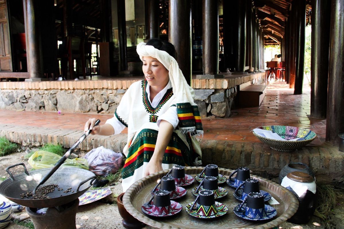 Start your Buon Ma Thuot Travel with festive vibes