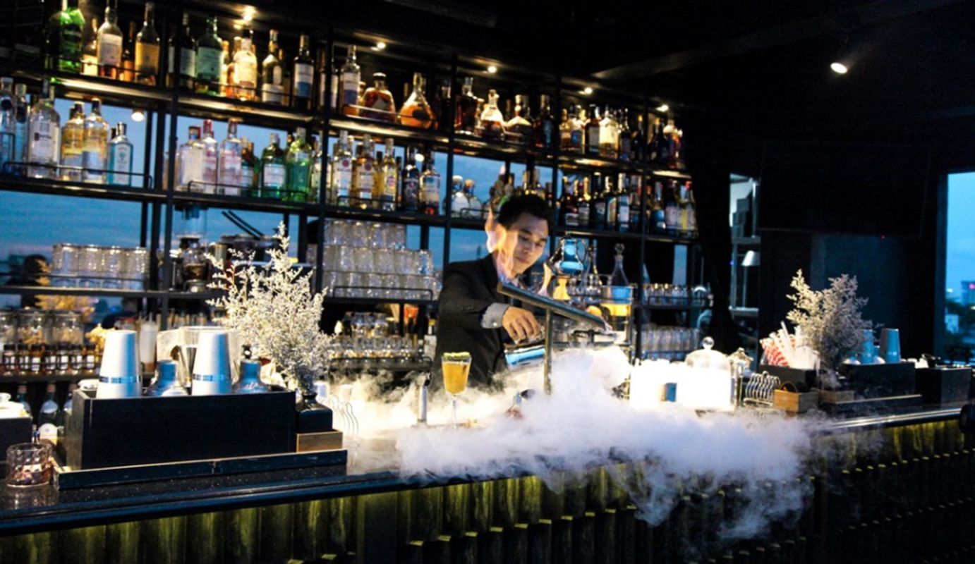 Capture the sophisticated essence of Ha Tinh’s nightlife gem