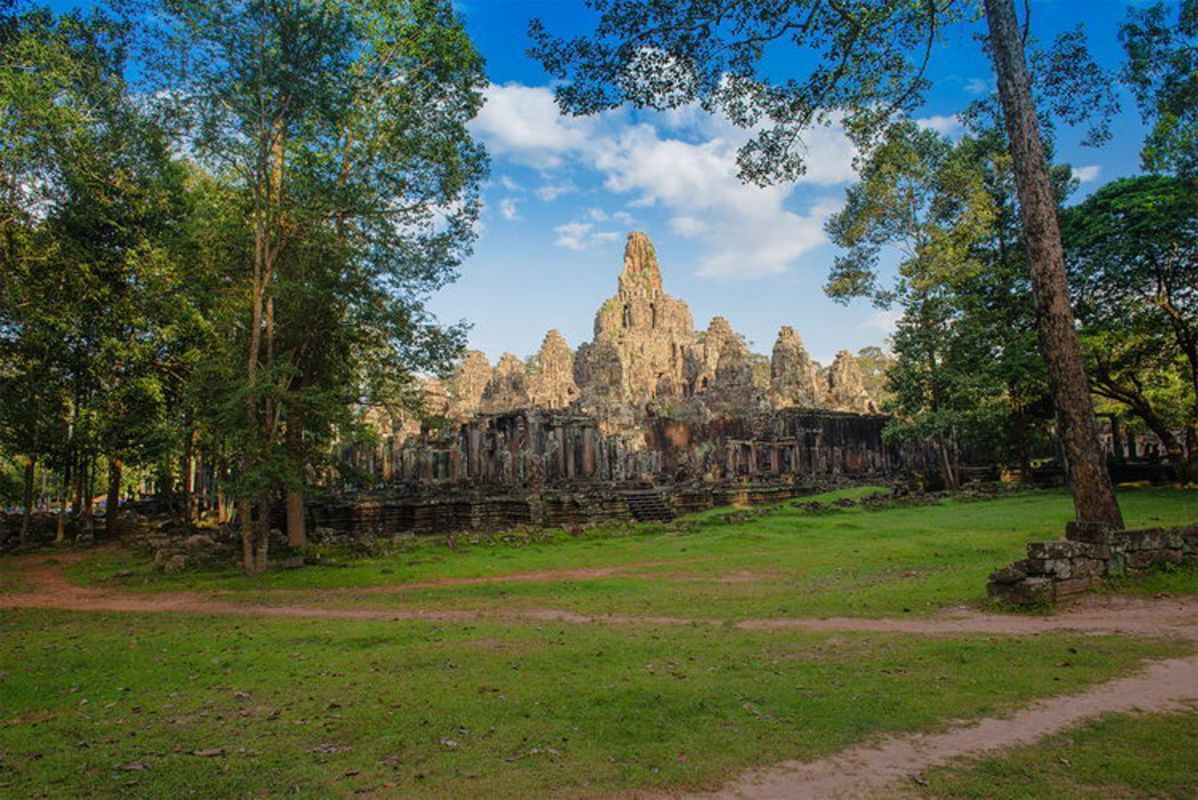 Start your Cambodia Travel with tranquil vistas