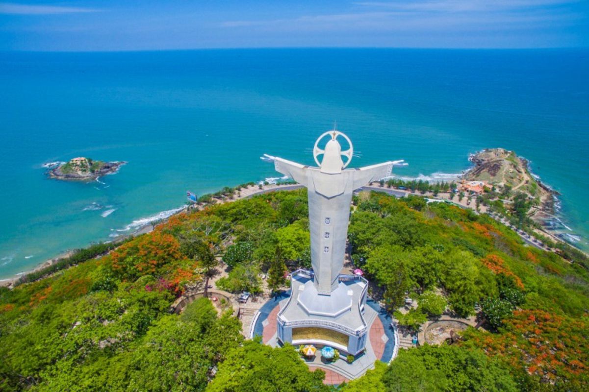 Capture the serene beauty of Vung Tau’s coastal gem