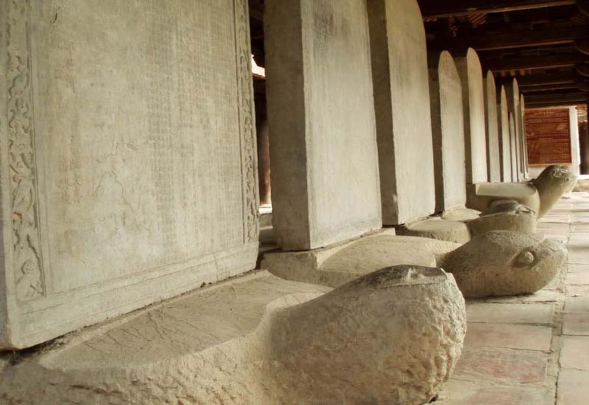 Start your Temple of Literature Travel with tranquil vibes