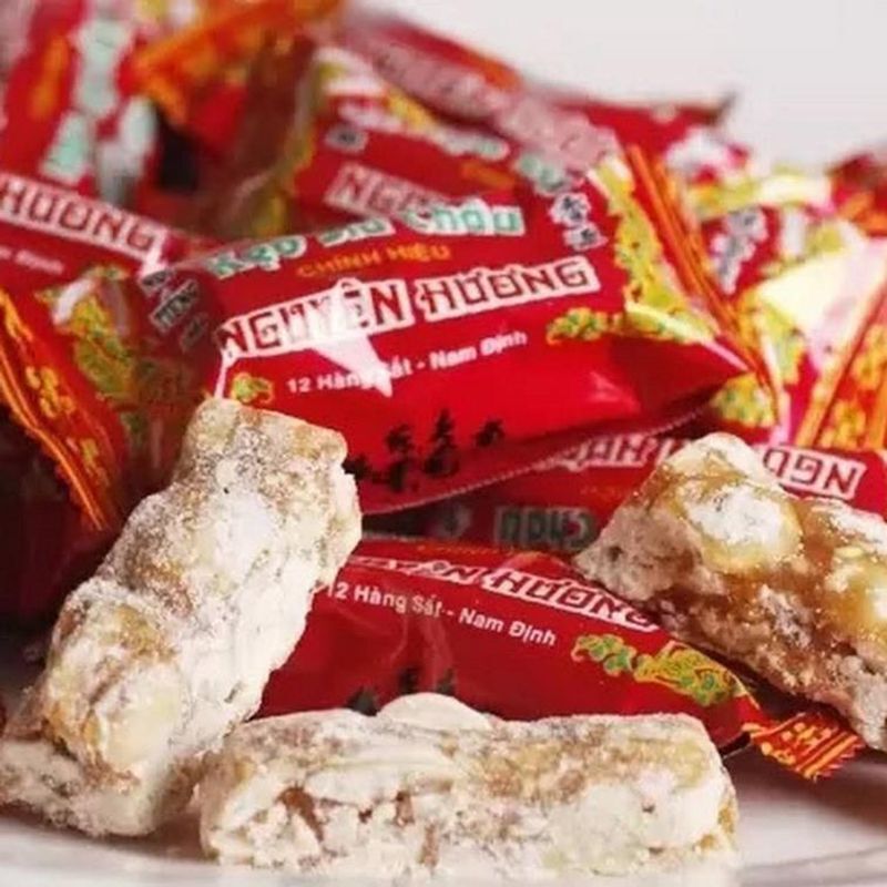 Start your Ninh Binh Travel with a nutty bite