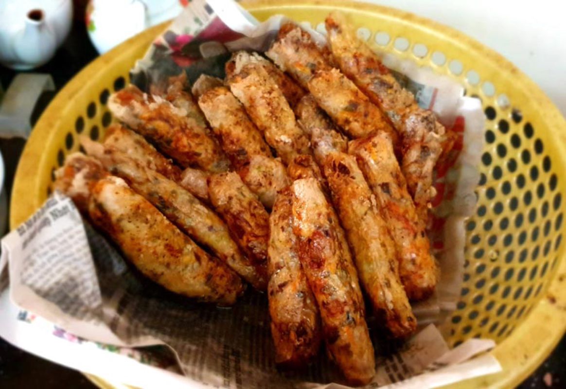 Experience Hanoi Tours with sustainable dining