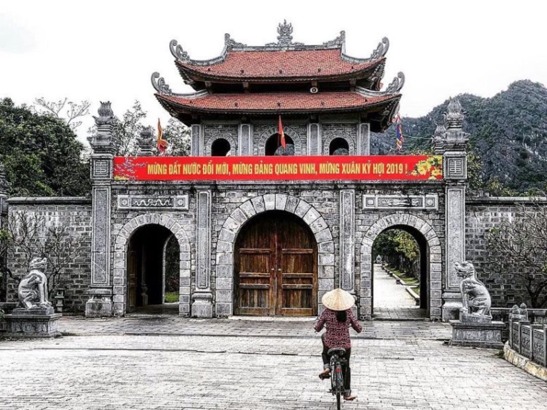 Start your Ninh Binh Travel with tranquil vistas
