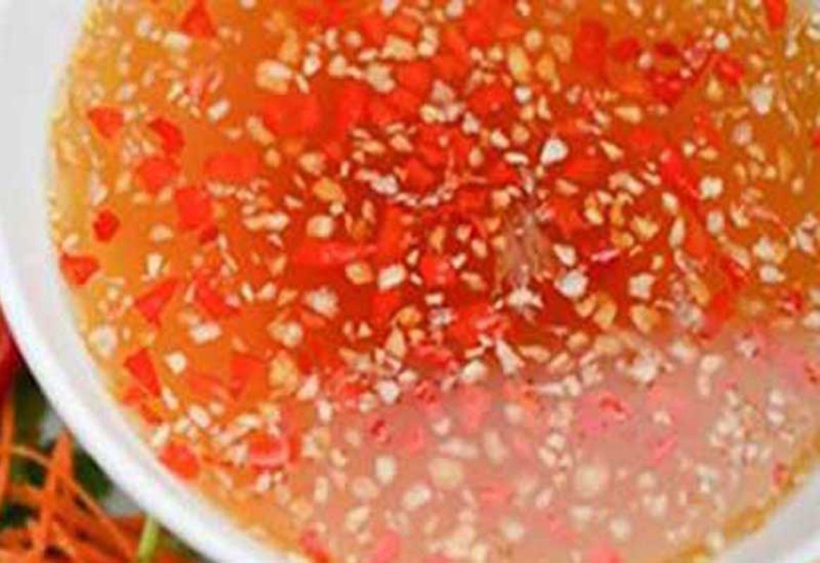 Learn Hanoi’s culinary heritage with expert insights