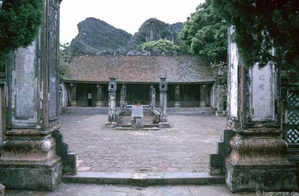 Capture the historic beauty of Ninh Binh’s cultural gem