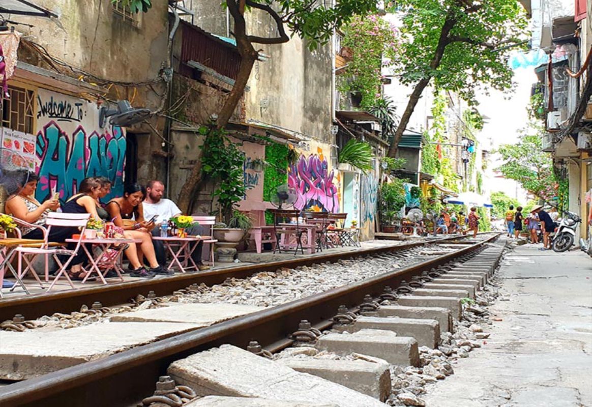 Learn Hanoi’s heritage with expert insights