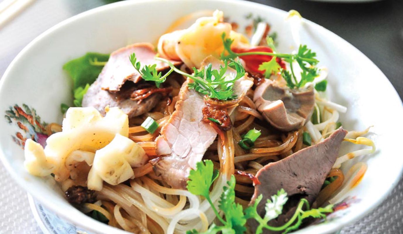 Sa Dec Rice Noodle Soup