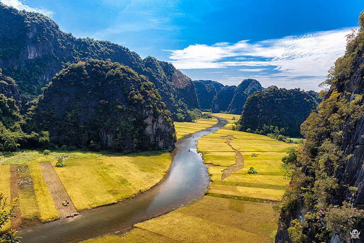 Photograph the vibrant allure of Ninh Binh’s landscapes