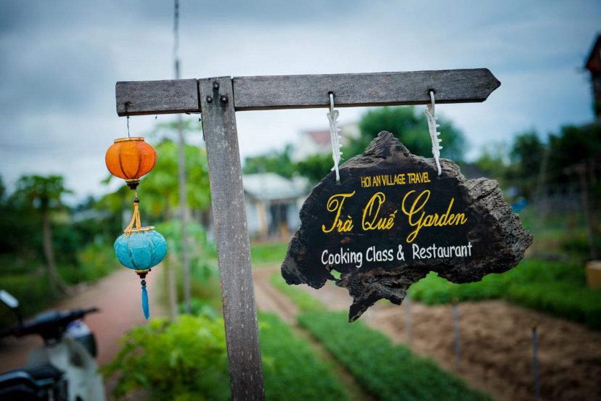 Capture the colorful essence of Da Nang’s cultural gem