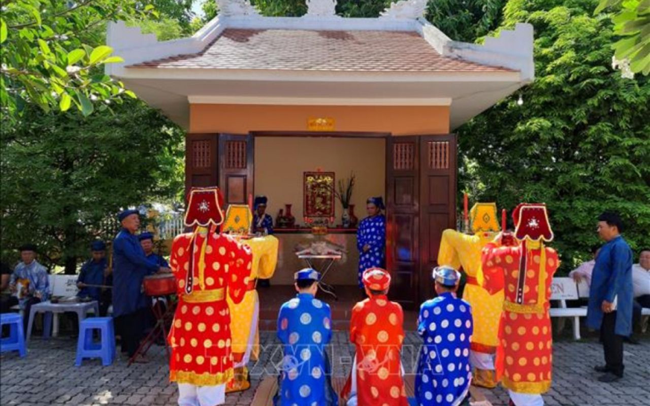 Capture the sacred energy of Can Tho’s agrarian festival