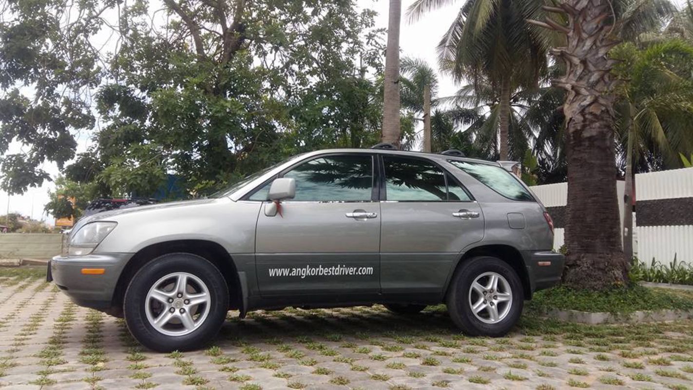 By Taxi from Phnom Penh to Siem Reap